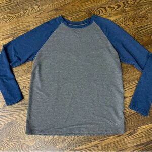 Orvis Men’s Gray and Blue Long Sleeve Shirt